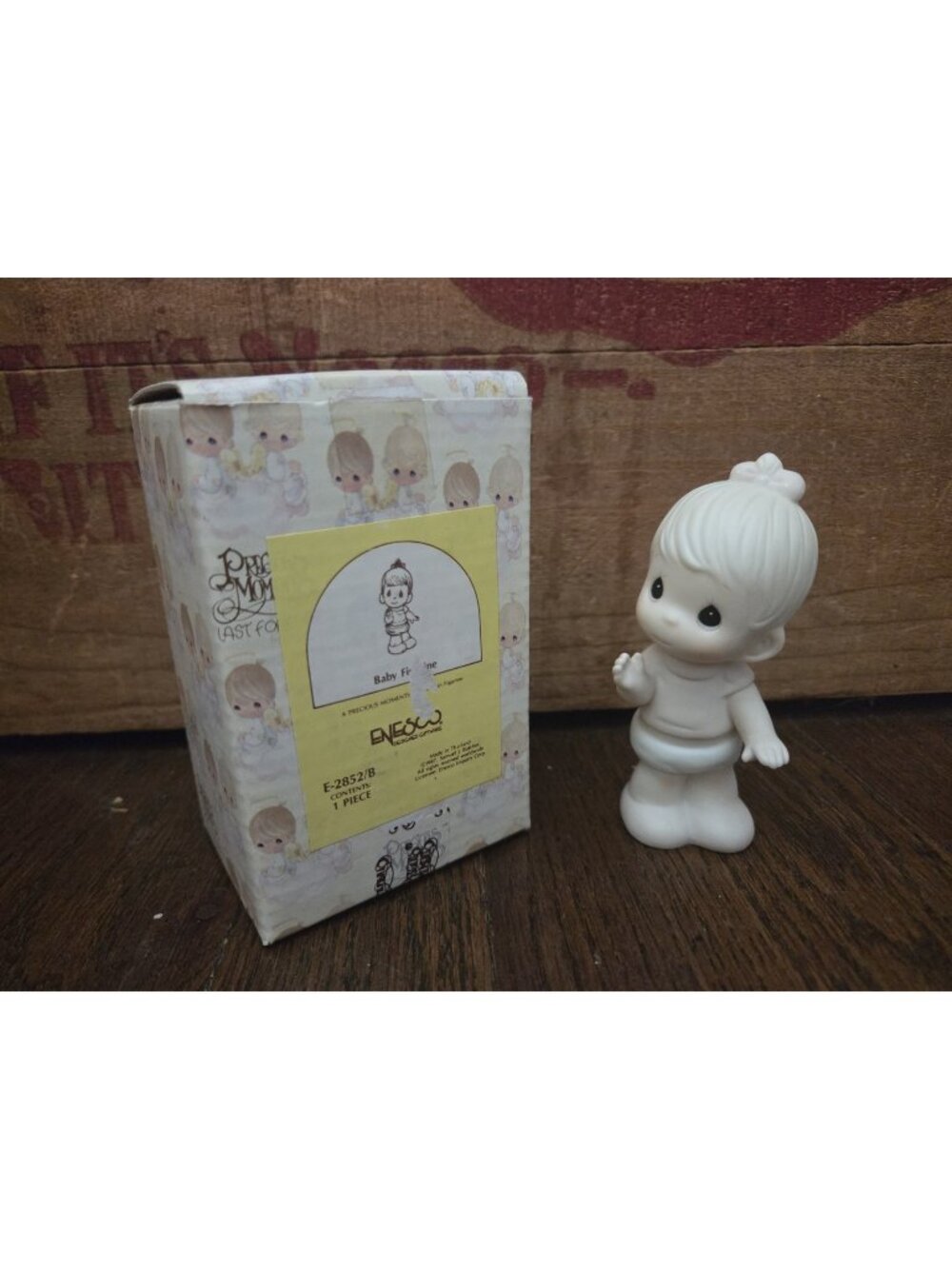Precious Moments E-2852/B Baby Girl Standing - WITH BOX!